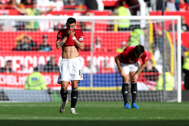 LATEST: Manchester United suffers a 1-0 defeat against Bayern Munich and is eliminated from the Champions League.