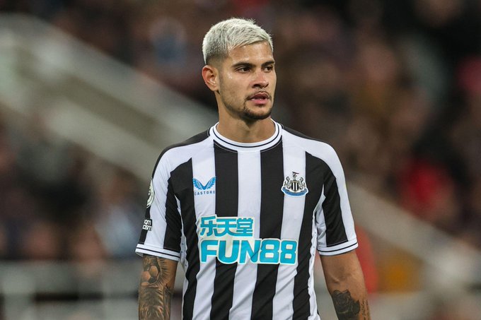 transfer rumors, this one fades swiftly during any window, and it appears that Paris Saint-Germain is losing interest in Bruno Guimarães. The timing is off, even though the Brazilian would be a perfect fit for their midfield.
