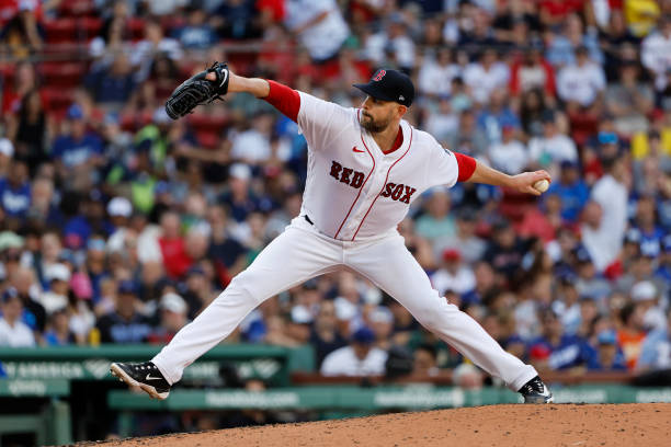 BREAKING NEWS; James Paxton sign for LA Dodger for a whooping sum…