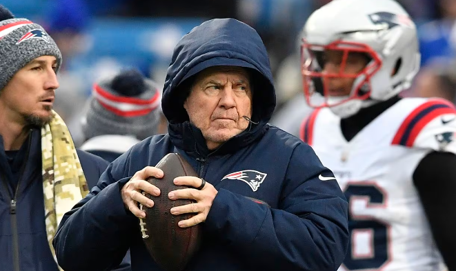 Jerod Mayo could play a crucial role in influencing the choice of this free agent from the Patriots.