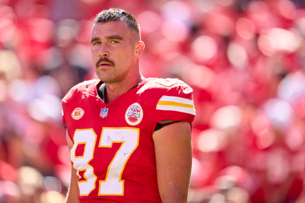 Travis Kelce’s Frustration Erupts During Super Bowl 58 Win: Addressing the Incident with Andy Reid