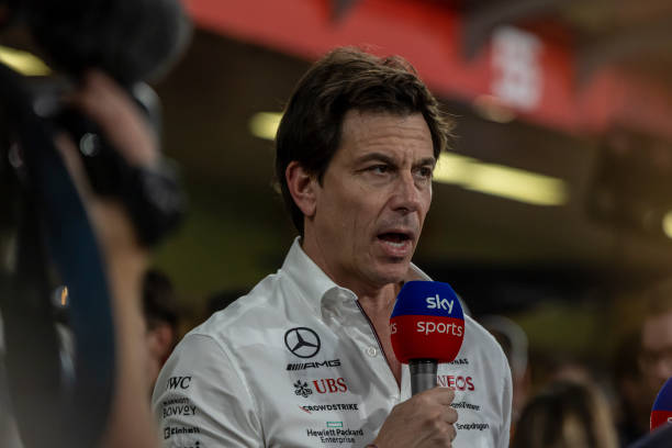 Toto Wolff discusses Lewis Hamilton replacement with a wonderkid