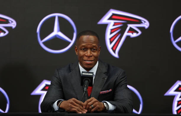 Raheem Morris, the coach of the Falcons, acknowledged being jealous of the tight bond between…