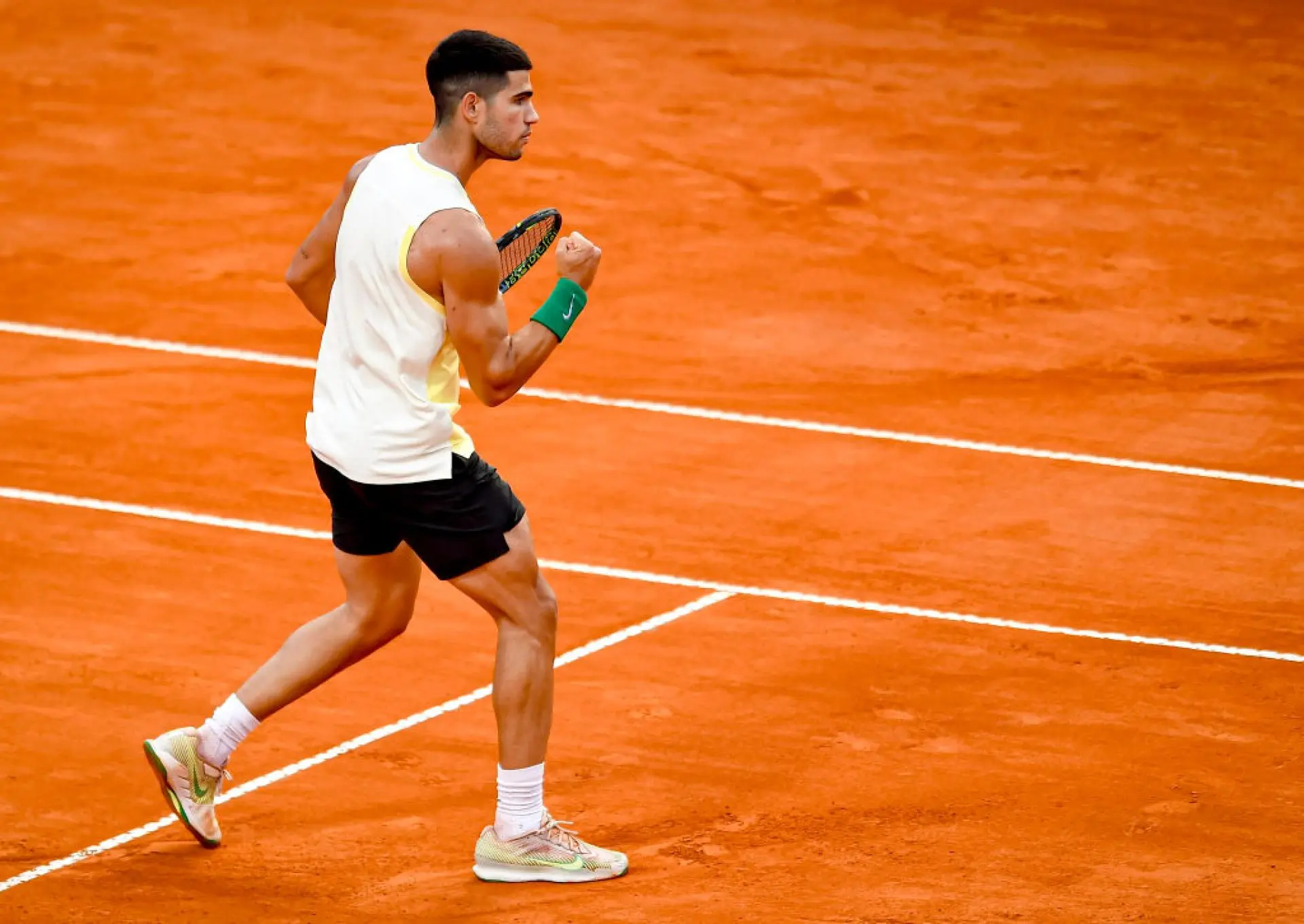What happened in Buenos Aires during Carlos Alcaraz and Andrea Vavassori’s quarterfinal match?