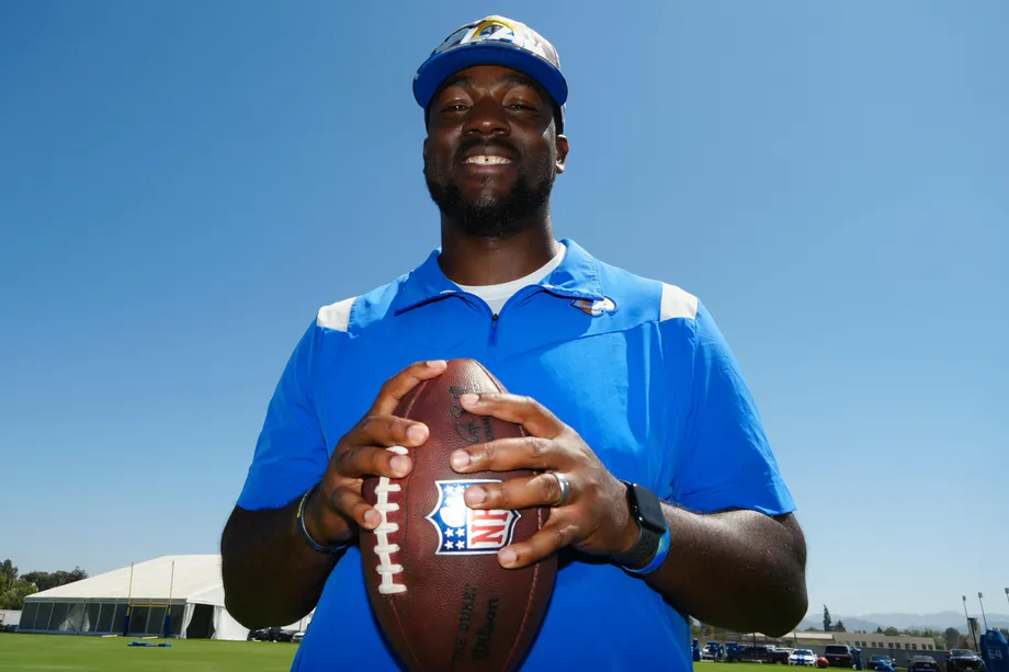 How come the Rams lost two more inexperienced assistant coaches?