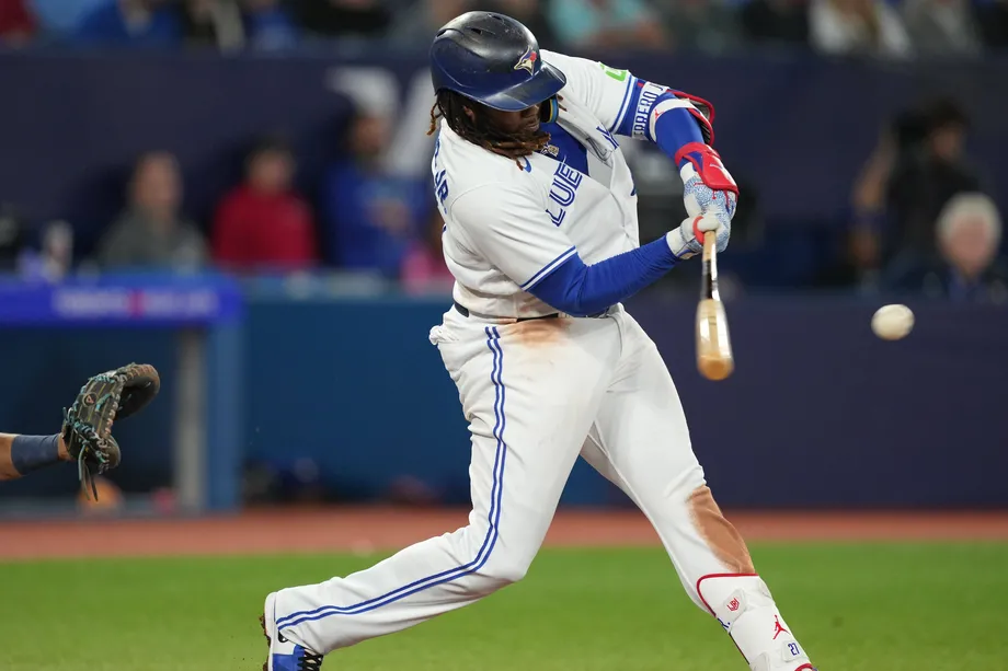 What pressure is on important players like Vladimir Guerrero Jr. to perform