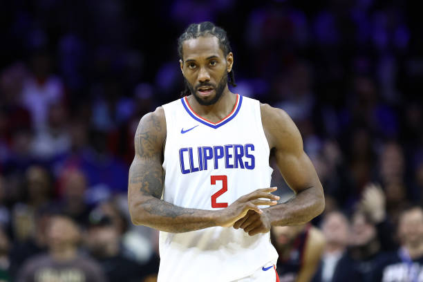 Breaking News: The status of Kawhi Leonard’s future with the Clippers remains uncertain.