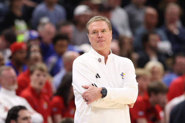 Kansas basketball coach Bill Self  is making a bold pledge to Jayhawks fans for the upcoming season.