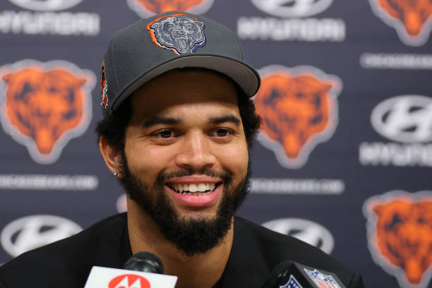 The Bears are seen as a “logical fit” for a former quarterback, who previously signed a $118 million contract, following the draft.