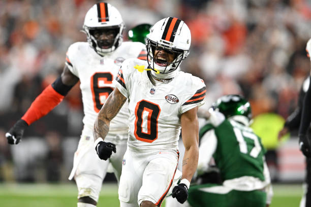 Cleveland Browns Exercise Fifth-Year Option for Greg Newsome II