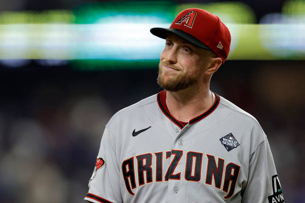 Arizona Diamondbacks Manager Torey Lovullo Provides Update on Merrill Kelly’s Expected Absence