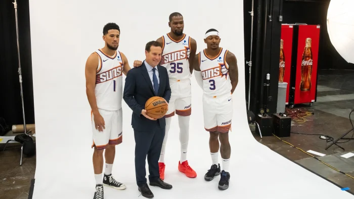 Mat Ishbia, owner of the Phoenix Suns, responds to the circumstances surrounding the club.