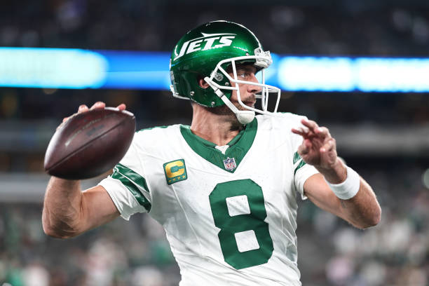 Tyler Conklin Poised for Breakout Season with Aaron Rodgers Leading the Offense