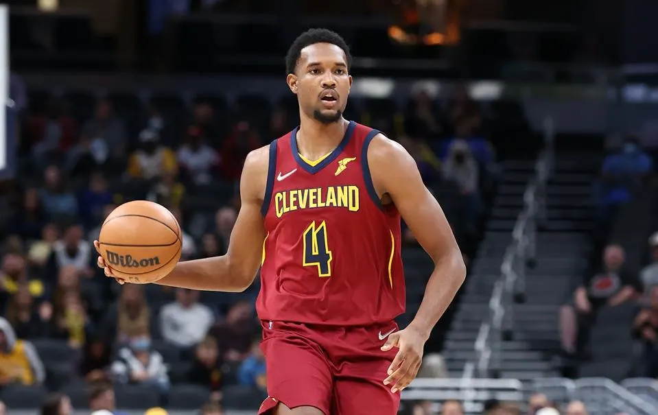 Evan Mobley Shares Bold Prediction About His Future