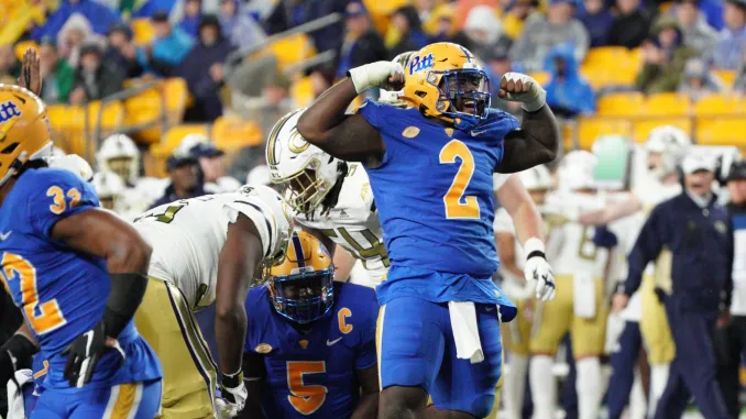Winnipeg Blue Bombers Sign Defensive Linemen David Green and Rick D’Abreu