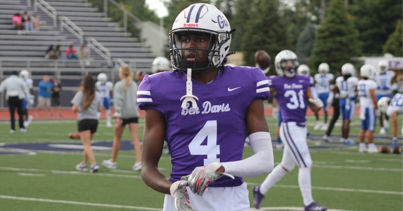 “Notre Dame Football Lands Big Catch  Mark Zackery Commits to Boost Defensive Backfield”