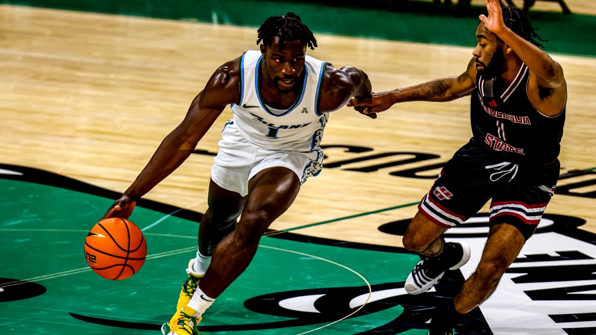 Duke Blue Devils Secure Commitment from Transfer Sion James