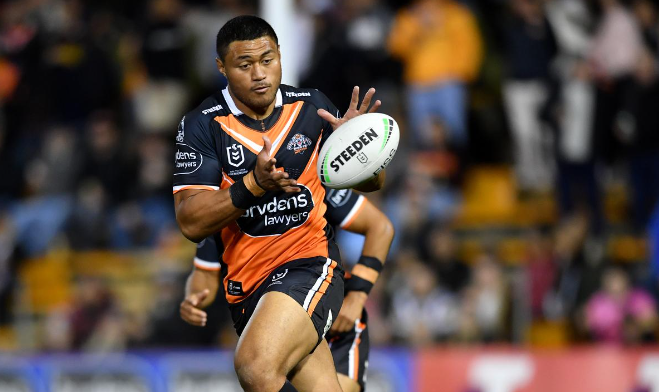 What factors are influencing Stefano Utoikamanu’s decision regarding a contract extension with the Wests Tigers, and how might his potential departure impact the team’s future?