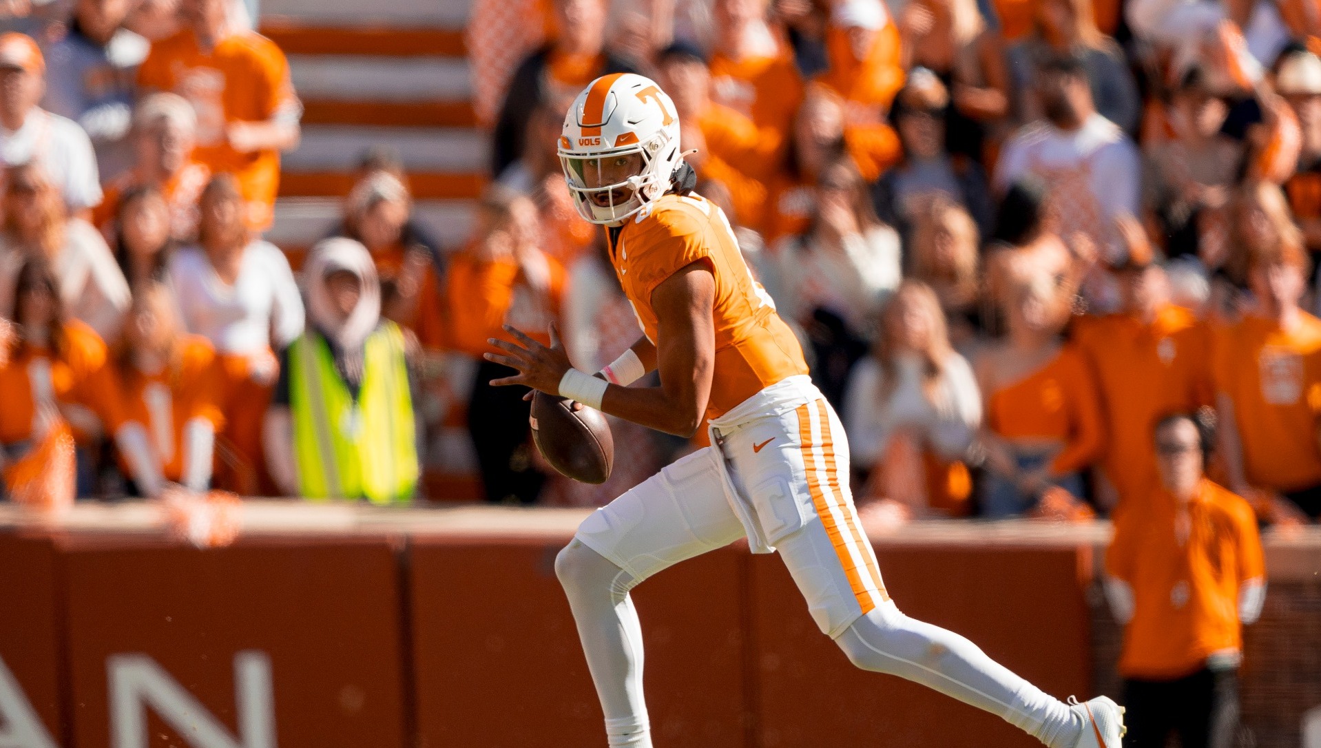 Nico Iamaleava of Tennessee football is poised for a breakout season.