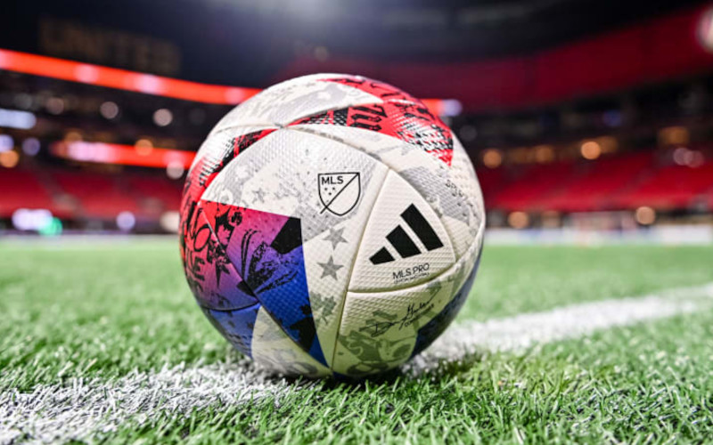 LAFC has reportedly reached a personal agreement with a former Chelsea defender, according to ESPN.