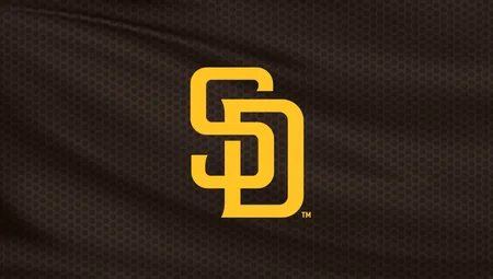 Padres star sidelined due to stress reaction in his right thigh bone