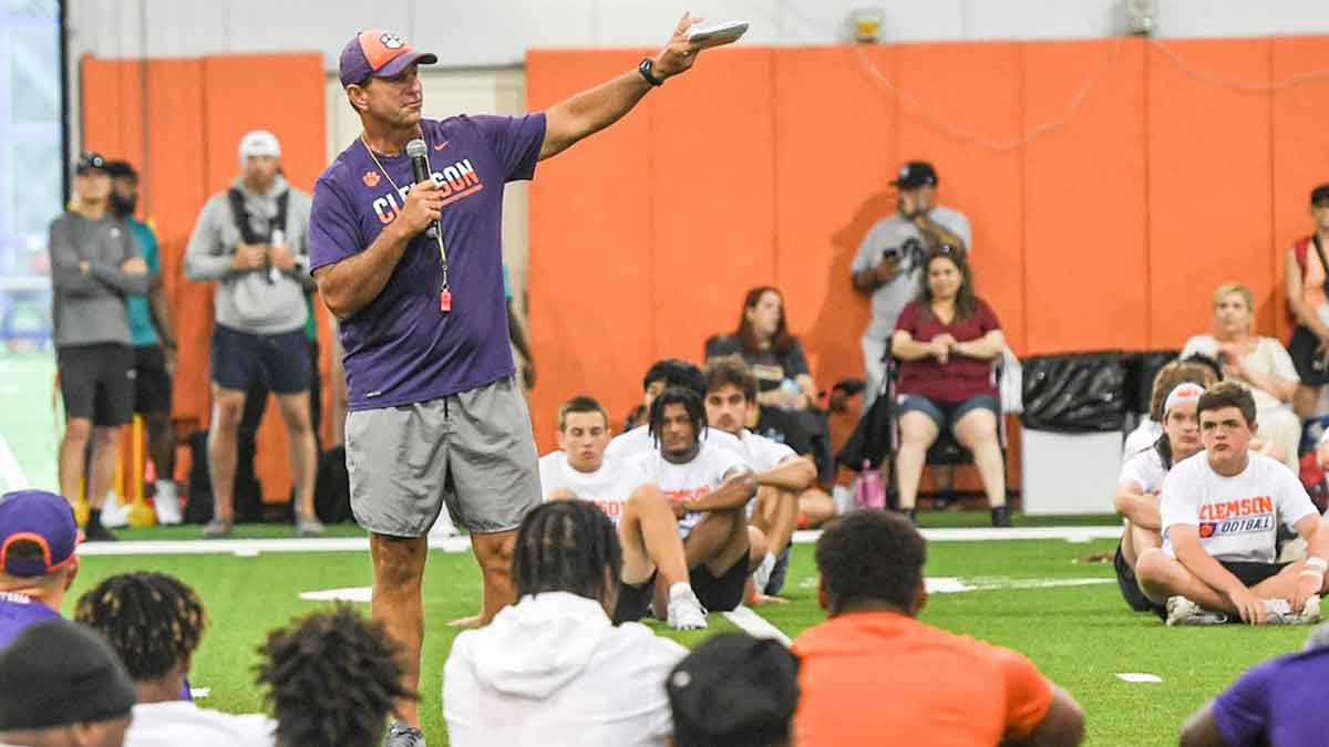 Clemson’s Lethal Weapon Predicted as 2024 Breakout Star
