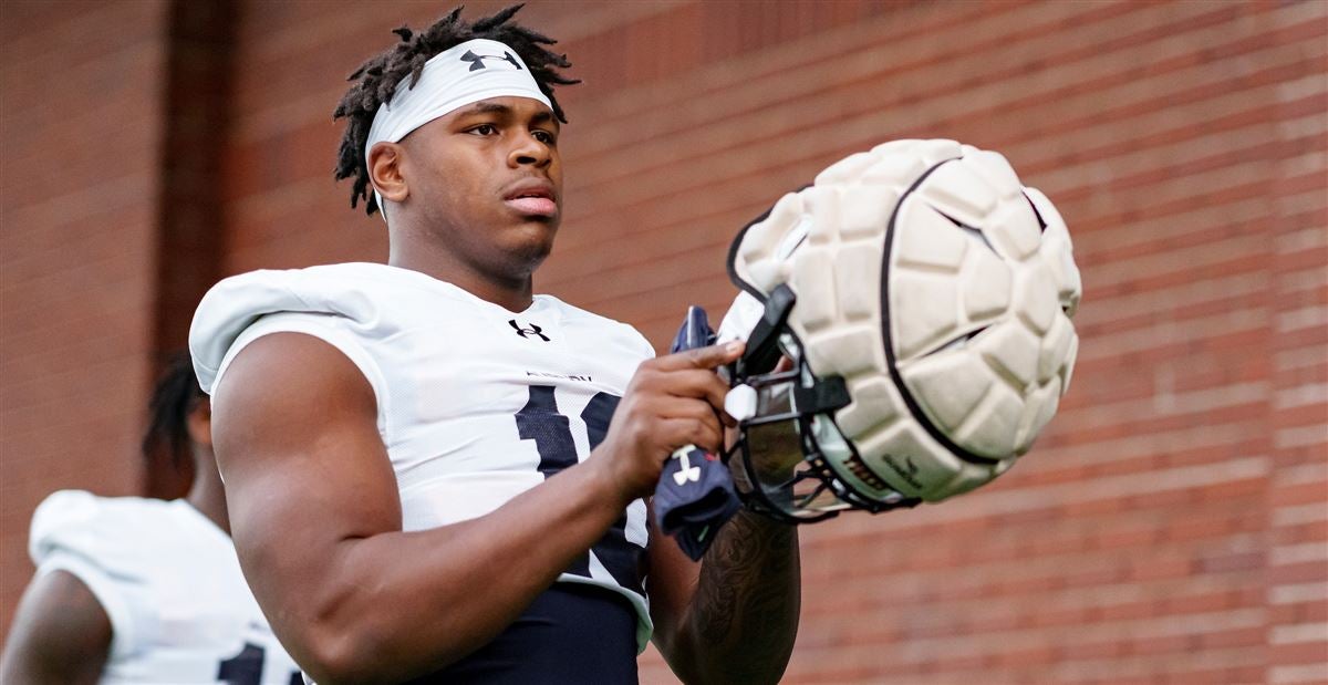 Auburn Climbs Rankings for Versatile DL Javeon Campbell Following Official Visit