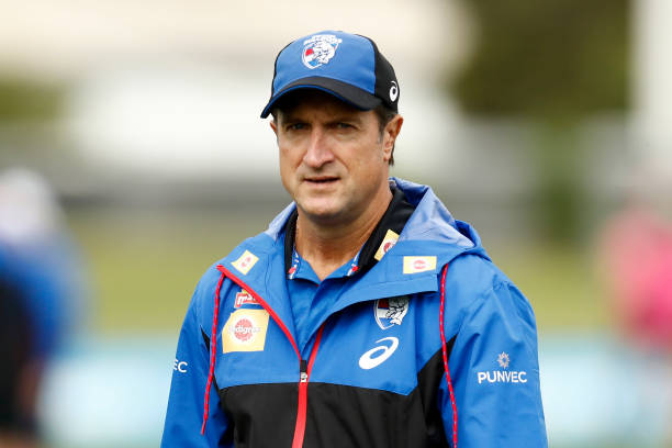 Western Bulldogs Coach Confirms Tom Liberatore’s Imminent Return Amid Injury Updates and Record Membership Milestone