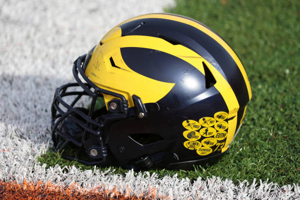 Michigan Fan Trolls Ryan Day in Epic Encounter