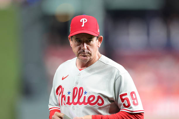 Manager Rob Thomson #59 of the Philadelphia Phillies