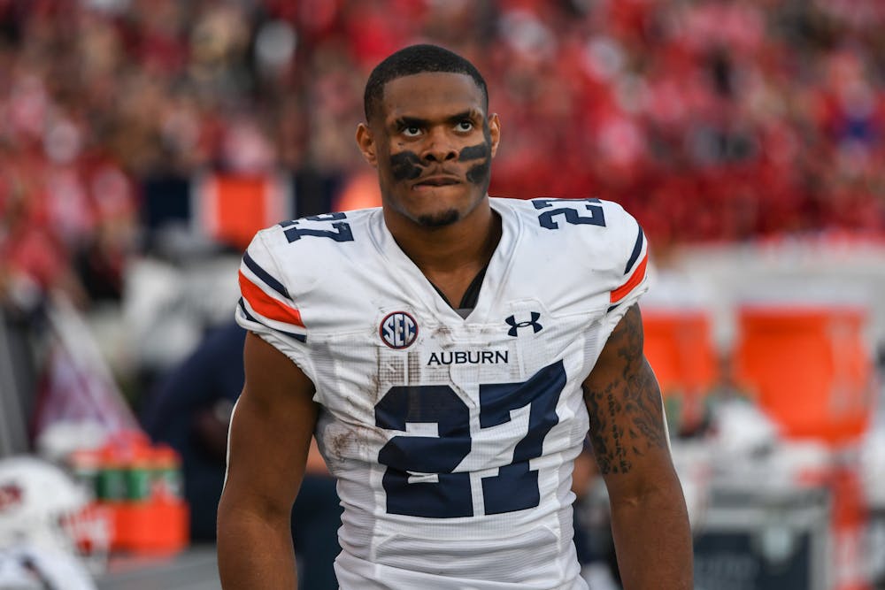 “Jarquez Hunter’s Patience Rewarded: Rising Star of the Auburn Tigers’ Backfield”