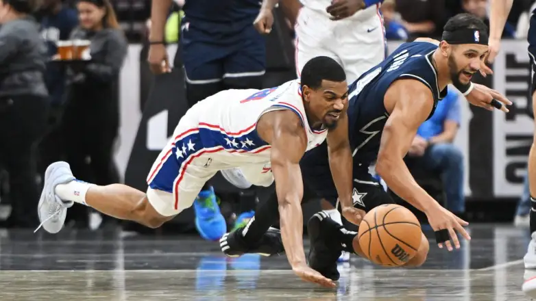 Breaking News: “Warriors’ $13 Million Signing Called Free Agency’s Most Underrated Move”