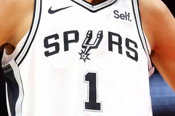 Trade Rumor: Spurs Eye Blockbuster Trade, Pursue Trade for Standout Clutch Shooter
