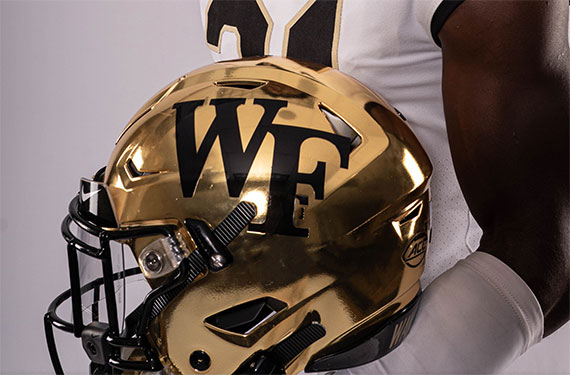 Breaking News:Wake Forest Commit Evaluates Illinois Offer: 3-Star 2025 DB Weighs Recruitment Options