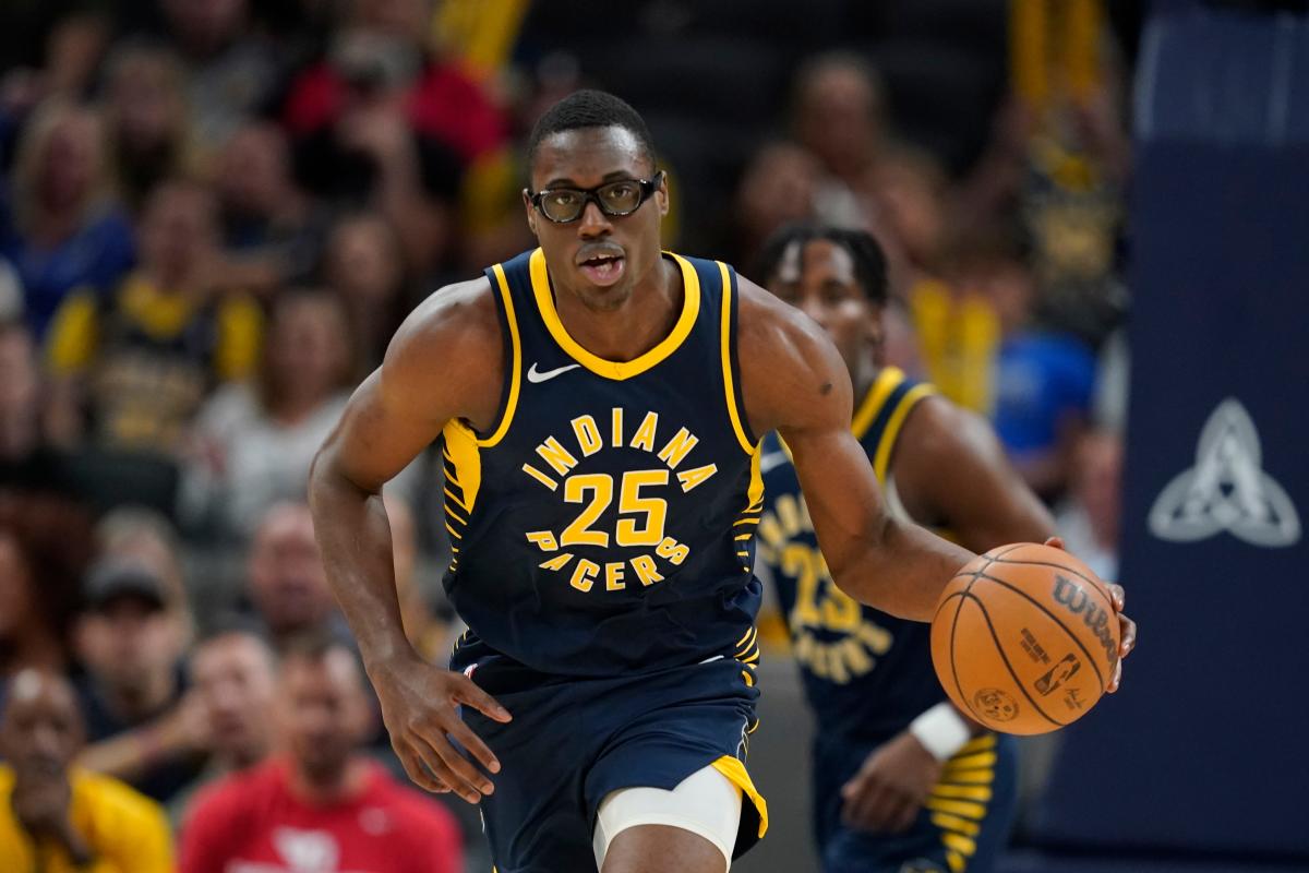 Chicago Bulls Complete Signing of Former NBA 10th Overall Selection.