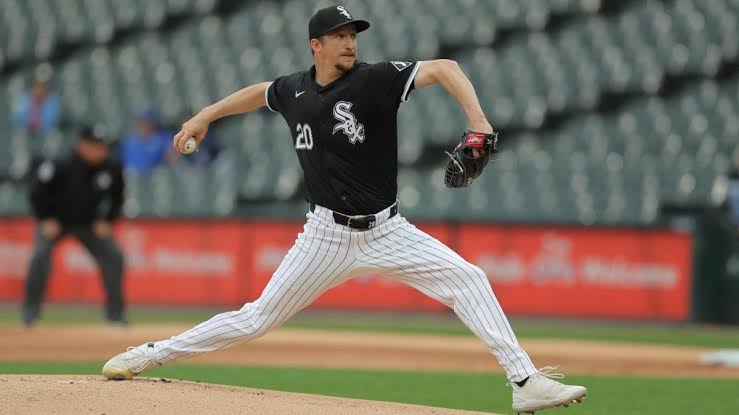 “Astros Snatch Erick Fedde from White Sox: Veteran Pitcher Makes Unexpected Houston Leap”