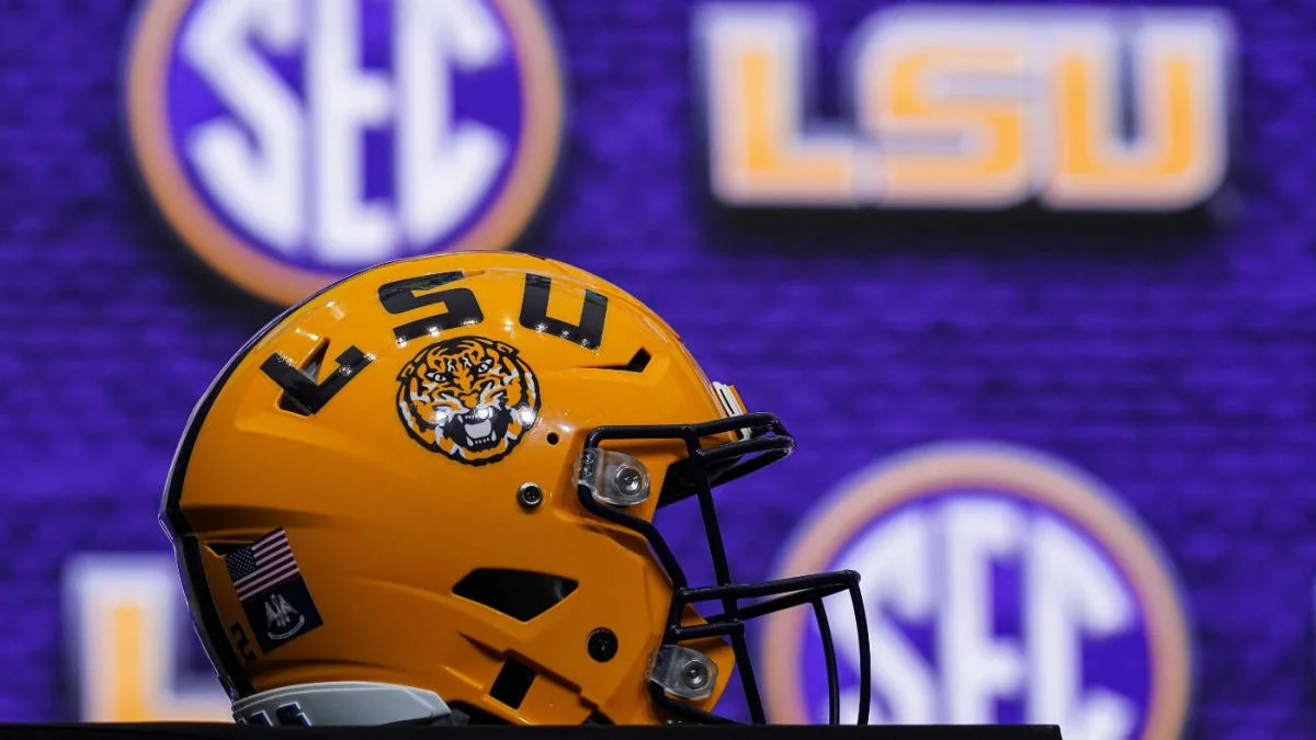 Breaking News: “LSU Nabs Third Five-Star for 2025: Elite WR Elevates Top Recruiting Class”