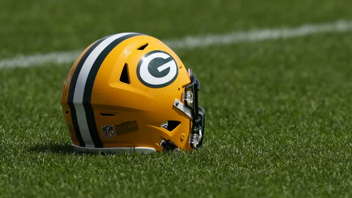 Breaking News: Packers Wide Receiver Calls It Quits, Officially Retires from the NFL