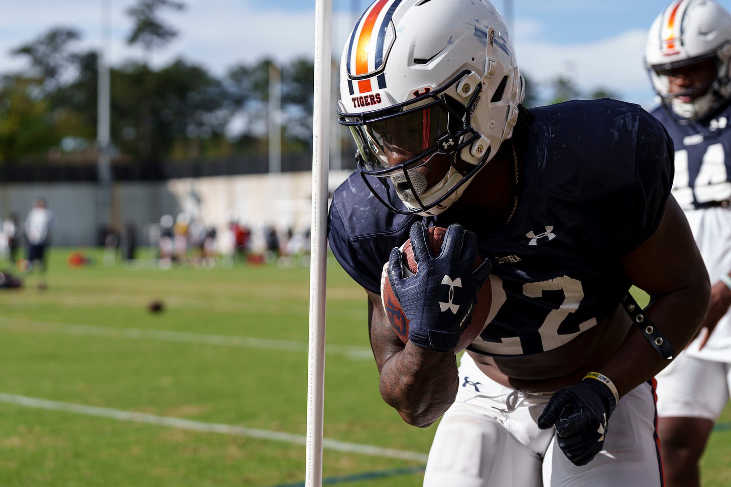 Breaking News: Auburn Tiger Coach Reveals Devastating Injury to Key Running Back
