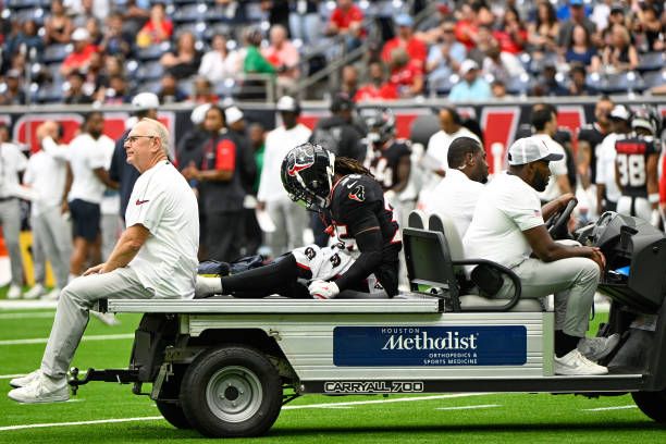 Texans' Key Defender Suffers Season-Ending Injury