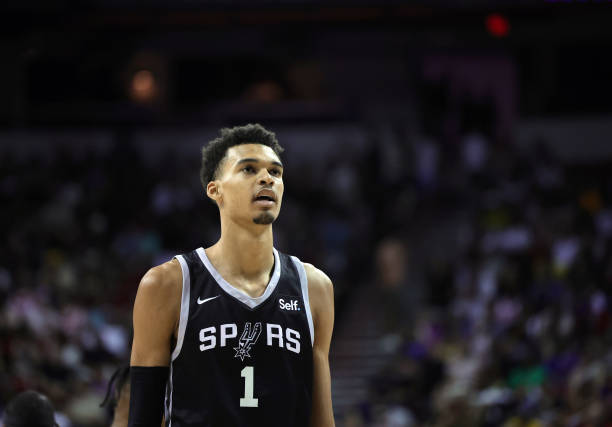 Victor Wembanyama #1 of the San Antonio Spurs