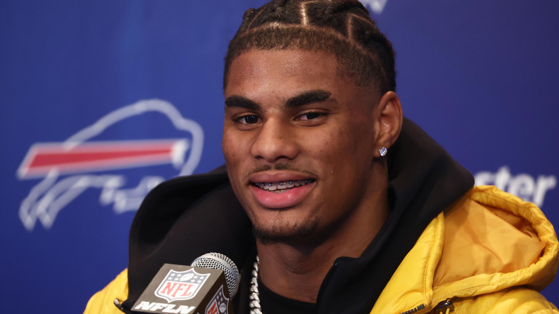 Buffalo Bills WR Faces Tough Preseason Challenges Head-On