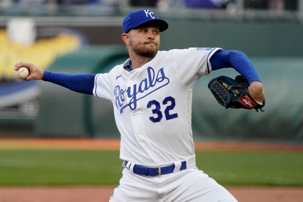 Pitcher Jesse Hahn #32 of the Kansas City Royals