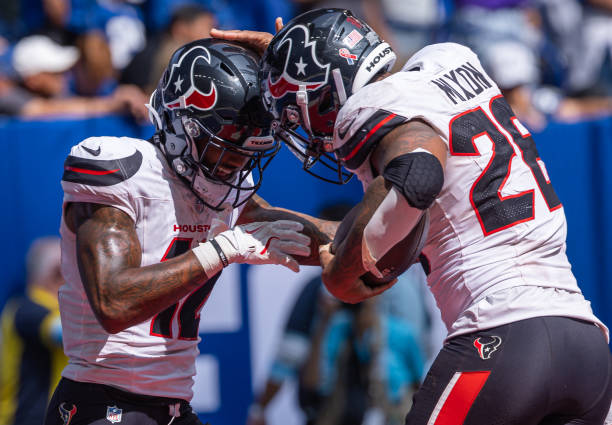 Joe Mixon #28 of the Houston Texans
