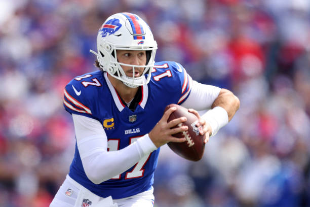 Bills QB Josh Allen Drops Concerning Update Following Injury in Cardinals Clash