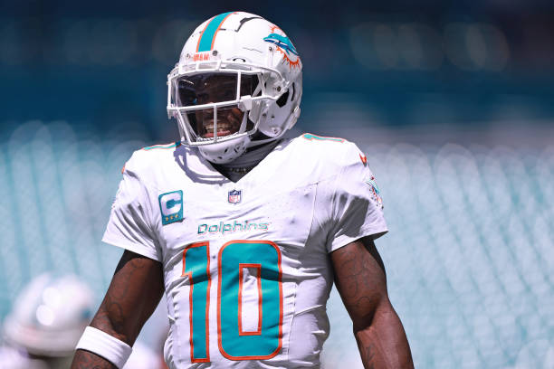 Miami-Dade Police Issue Statement on Dolphins Star Tyreek Hill’s Arrest