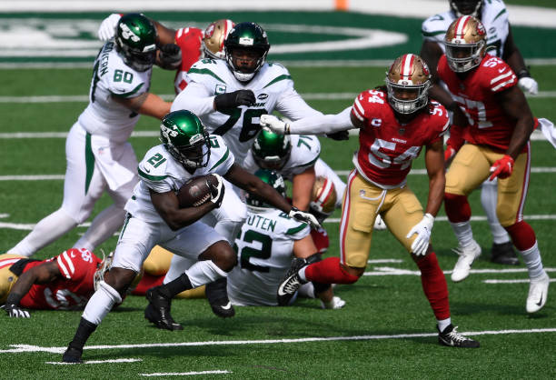 Jets’ Star Pass Rusher Set to Miss MNF Opener Against 49ers Amid Contract Standoff