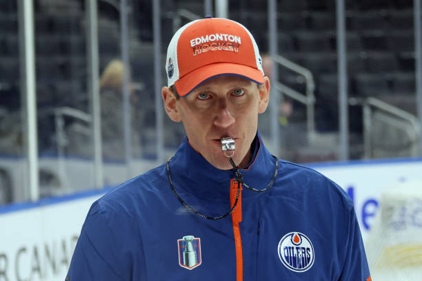 Head coach Kris Knoblauch of the Edmonton Oilers