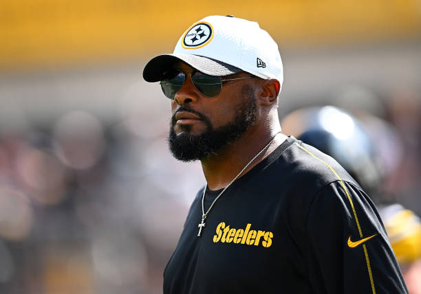 Head coach Mike Tomlin of the Pittsburgh Steelers