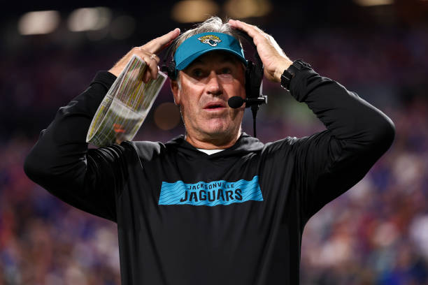 Jaguars in Disbelief as 35-10 Loss Ignites Demands for Coaching Change!